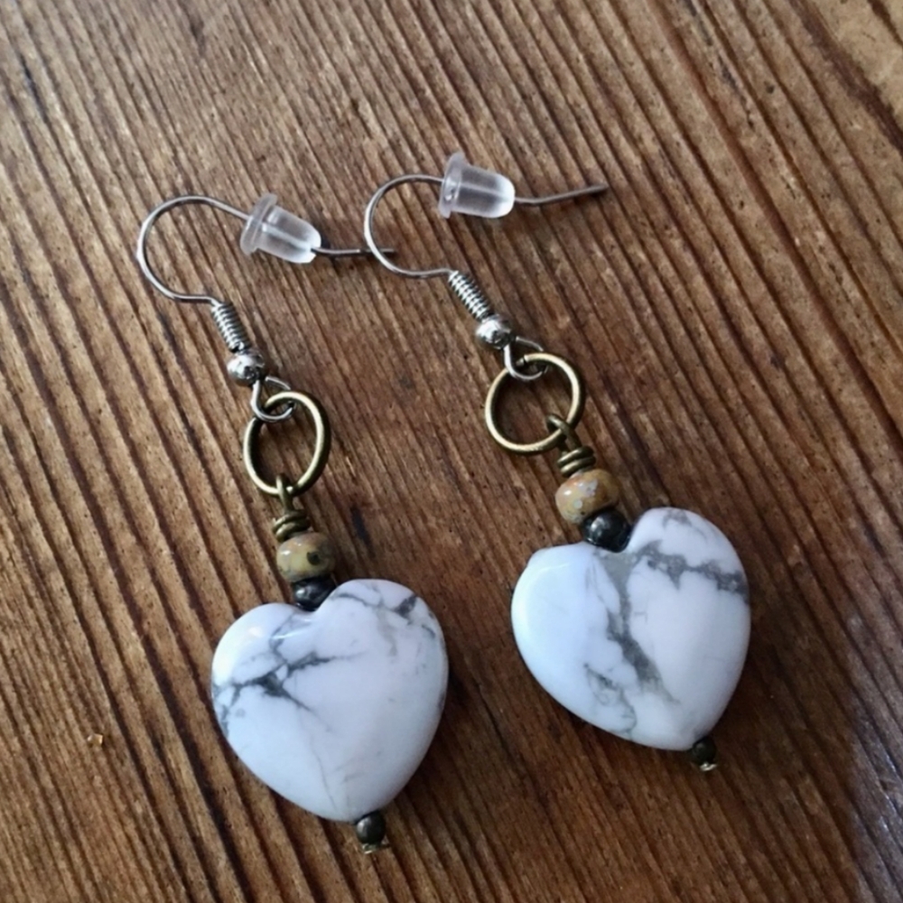 *5 For $20*** White Heart Beaded Dangle Earrings, Handmade Ladies Earrings - Picture 5 of 5